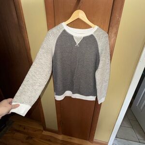 Zyia Active Gray and White Knit Sweater